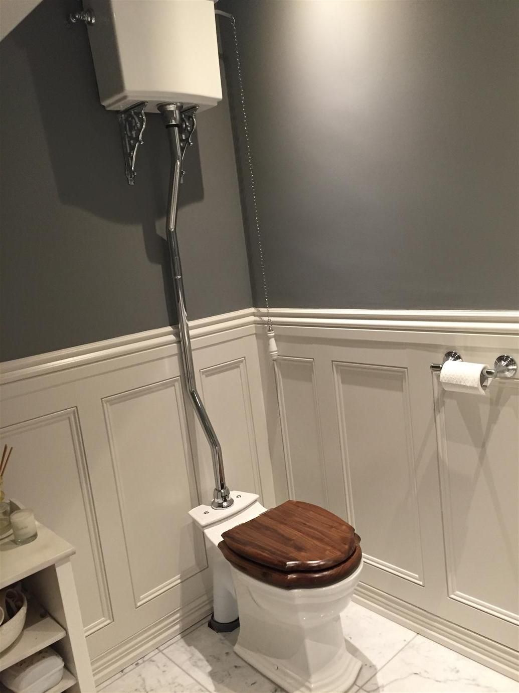 نشیمنگاه توالت فرنگی از چه متریال هایی ساخته می شود؟