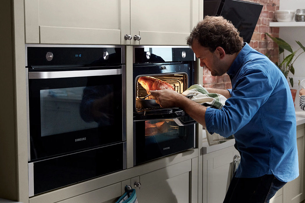 5  ویژگی را در هنگام خرید فر توکار از یاد نبرید